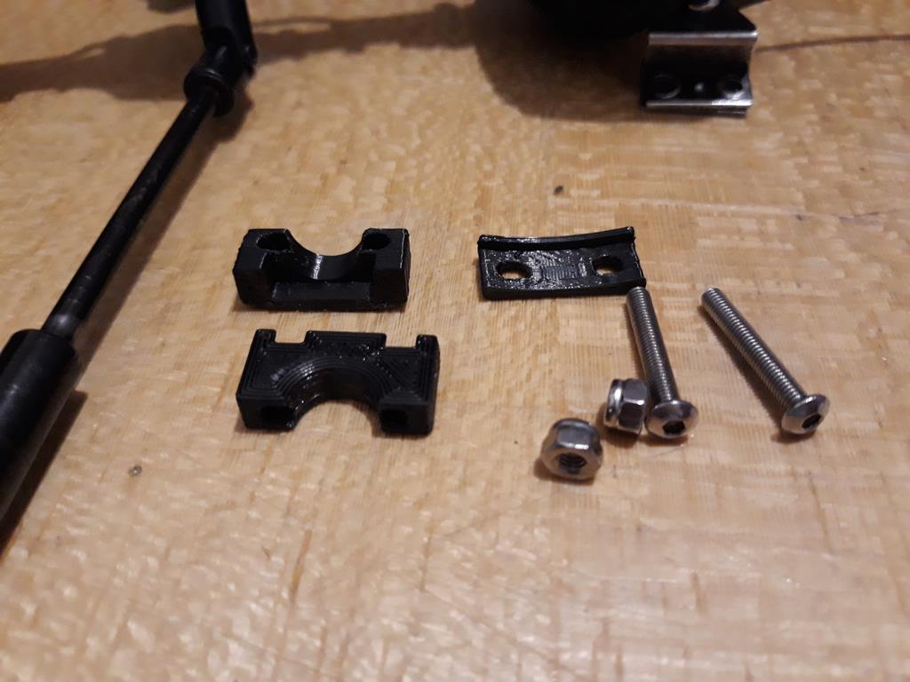 Dodge A100 4x4 - Pont SDI et trans axial 005